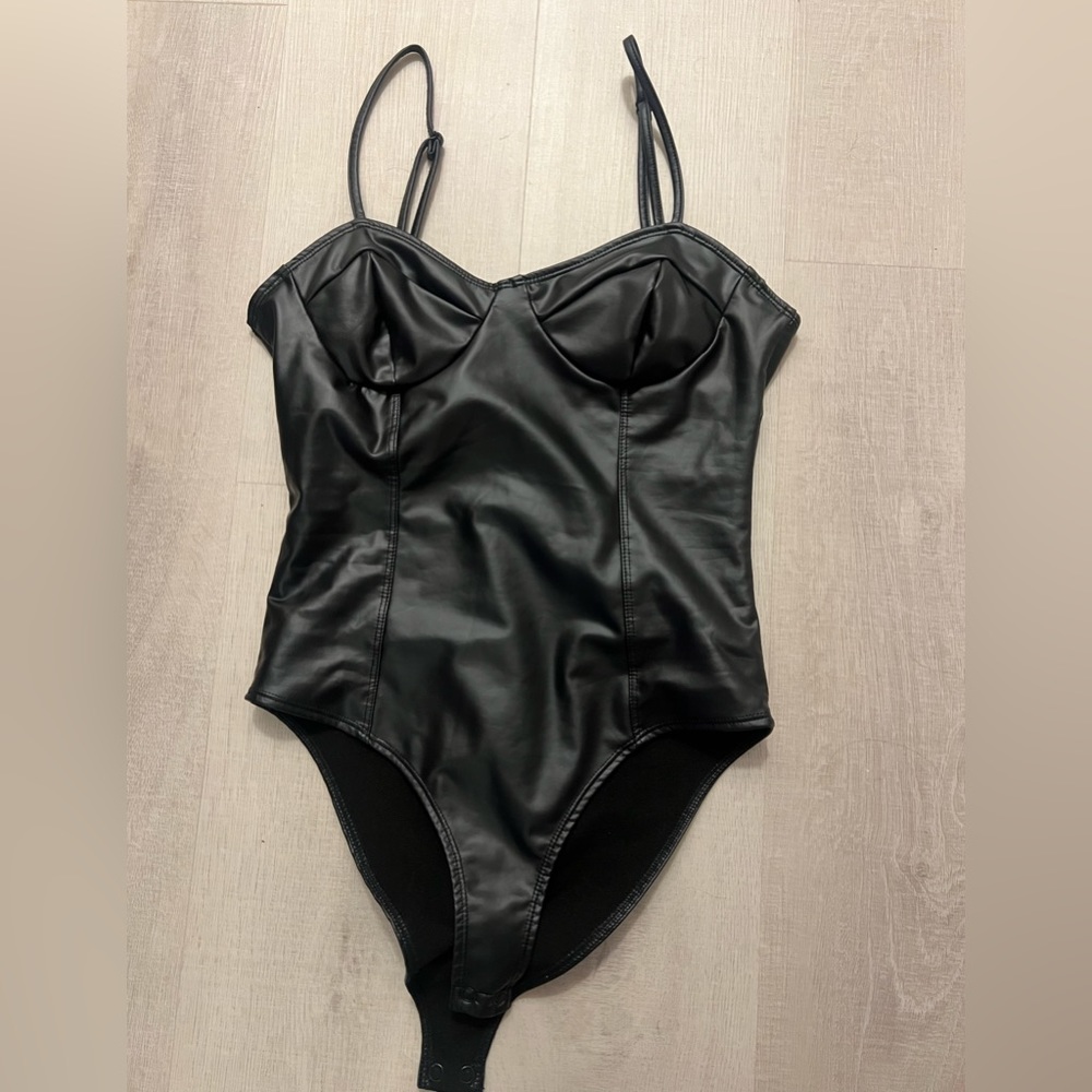 Medium black bodysuit.
